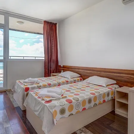Hotell Saint George 2 Kavarna
