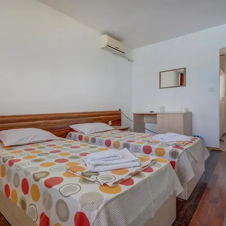 Hotell Saint George 2 Kavarna