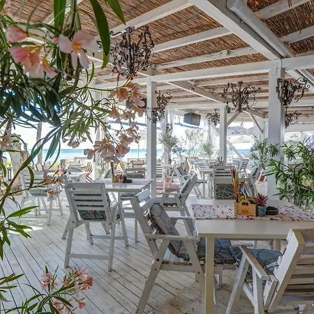 Saint George 2 Hotell Kavarna