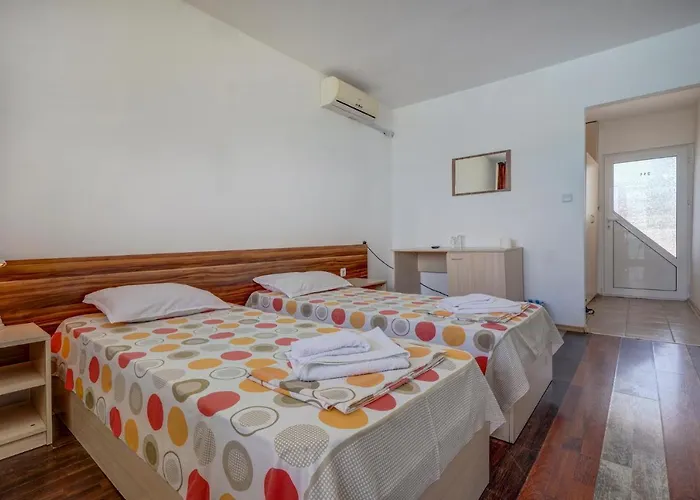 Хотел Saint George 2 Каварна