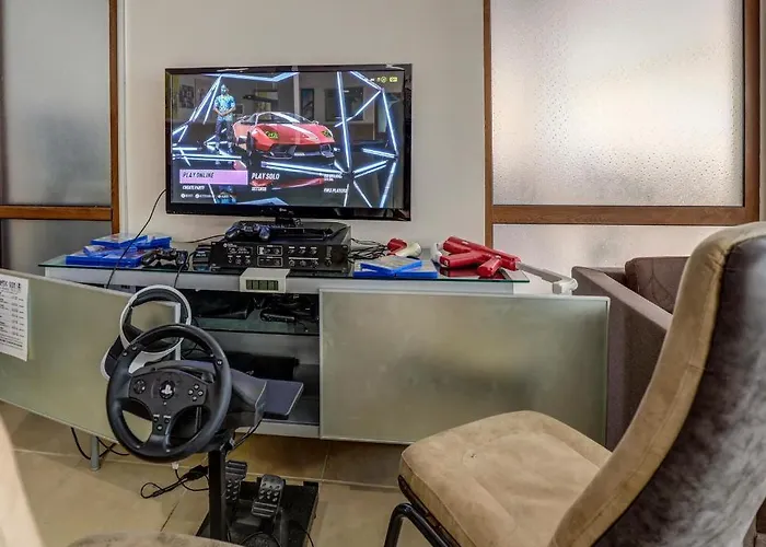 Хотел Saint George 2