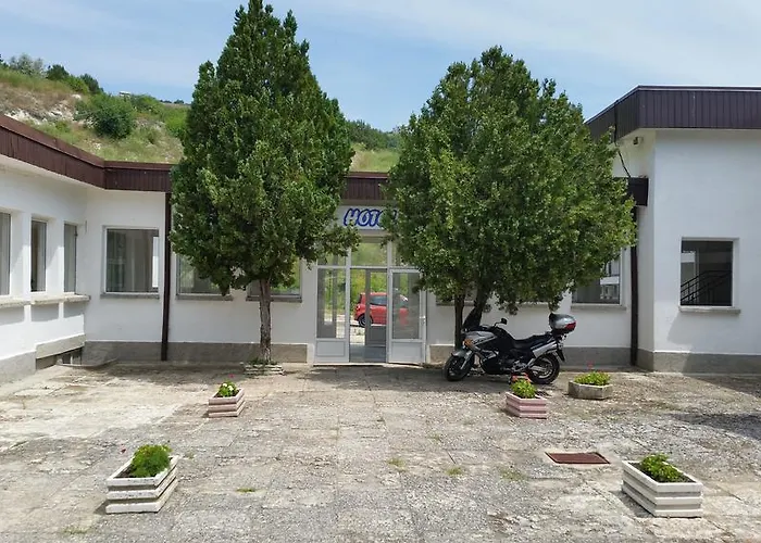 Saint George 2 Хотел Каварна