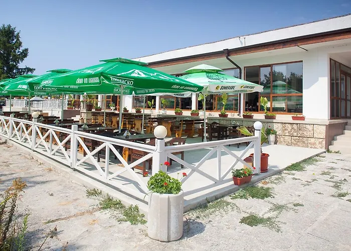 Хотел Saint George 2